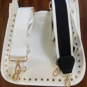 Ahdorned White Classic Vegan Leather Messenger Bag